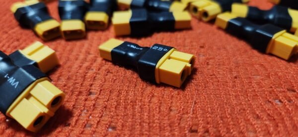 Adaptador XT60F a XT30M