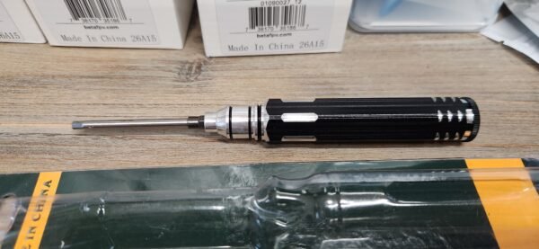 Mango destornillador 4 puntas